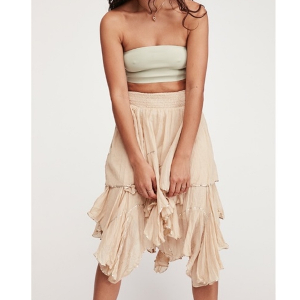 FREE PEOPLE Ivory Handkerchief Skirt - S - Picture 3 of 6